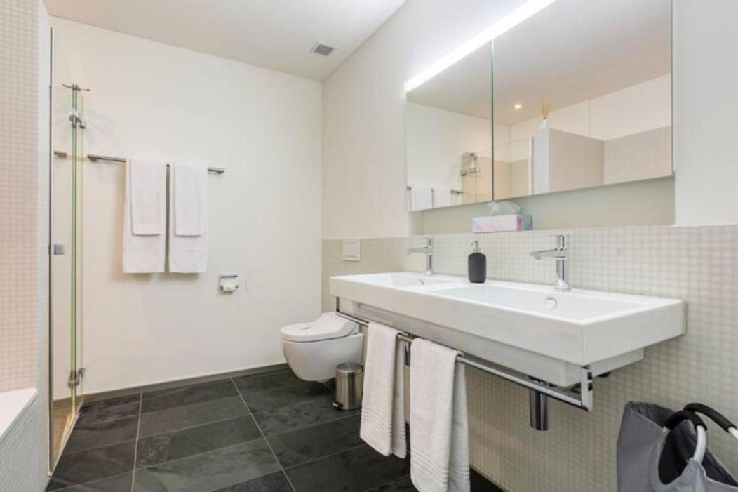 Luxus Wohnung Mit Garten Zurich Luaran gambar