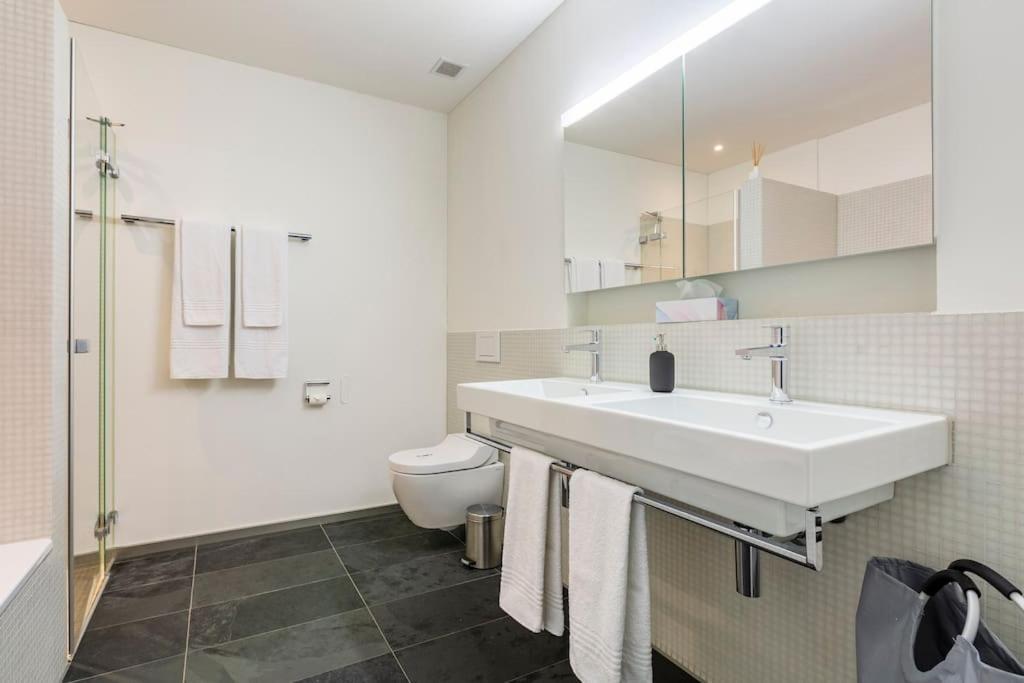 Luxus Wohnung Mit Garten Zurich Luaran gambar