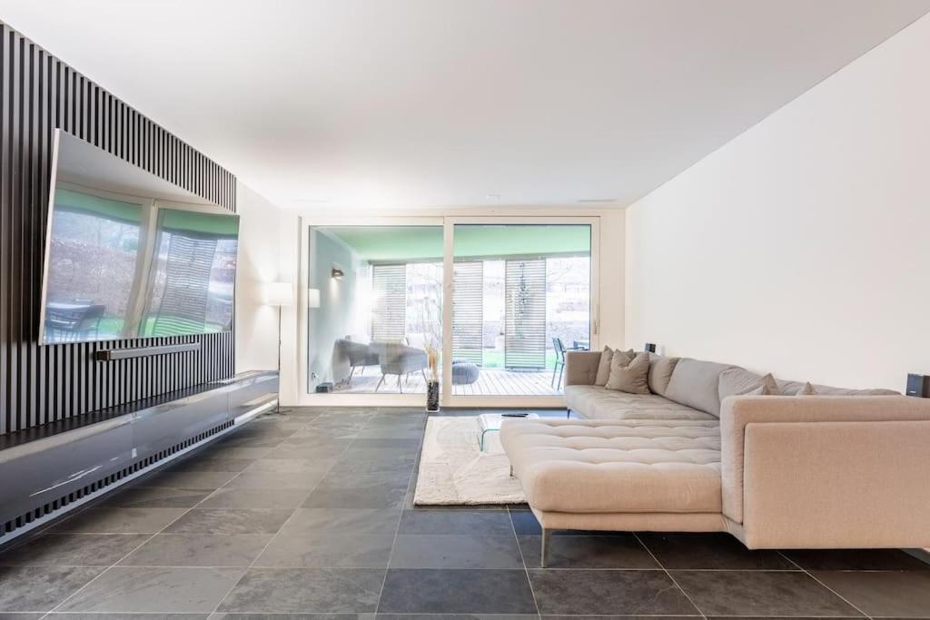 Luxus Wohnung Mit Garten Zurich Luaran gambar